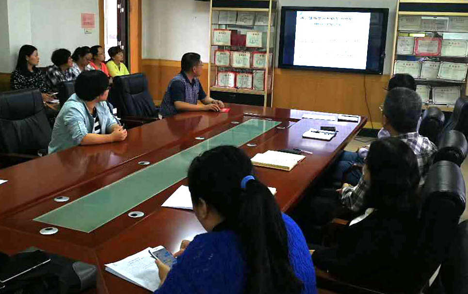 付智勇就外出调研情况与体bob登录入口官网进行交流