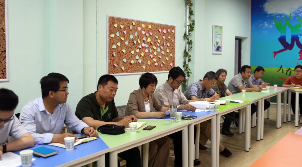 学工部、学生处、各二级学院师生代表参加bob登录入口官网议